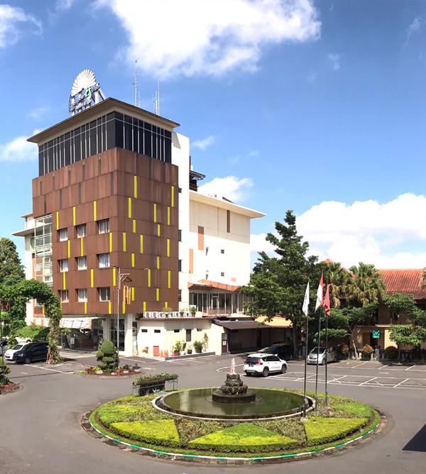 Laras Asri Resort & SPA