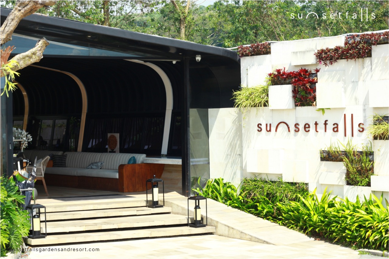 Sunsetfalls Garden and Resort